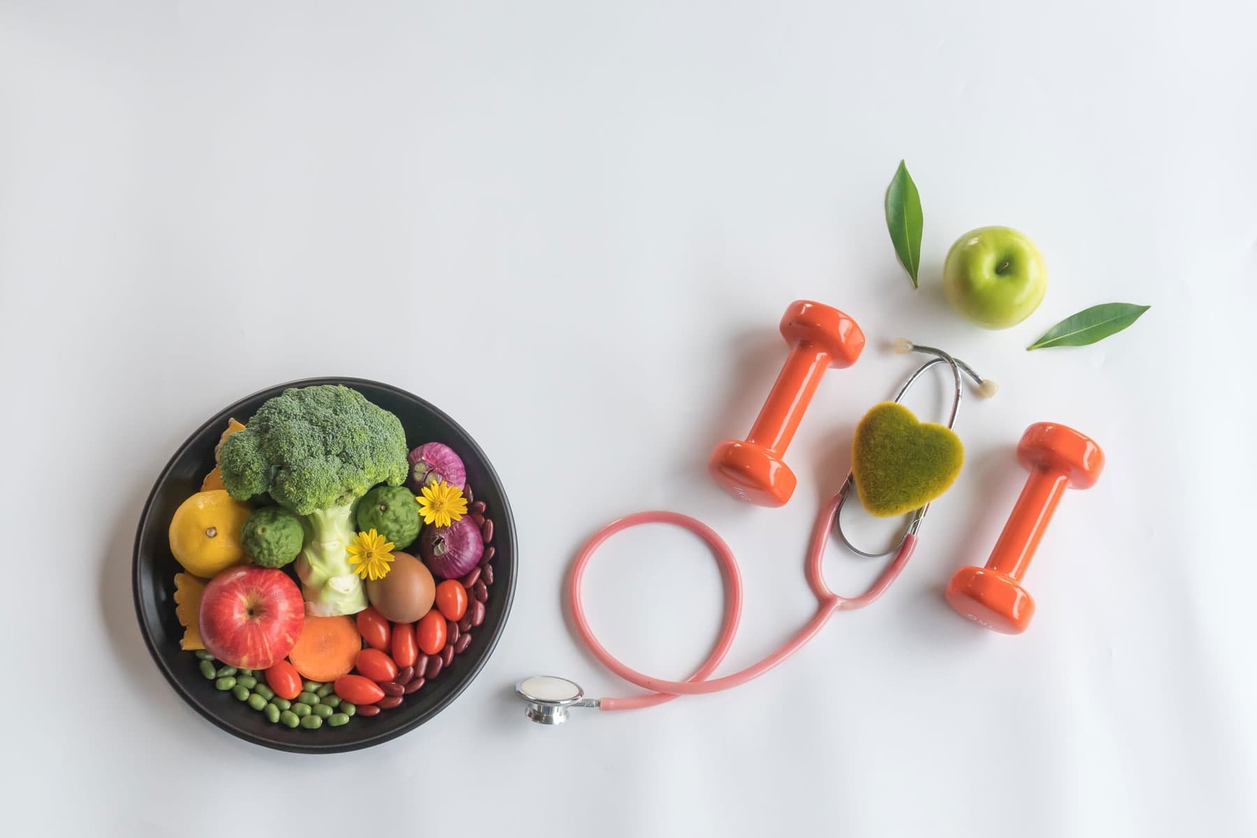 This approach to medical care seeks to treat the underlying causes of illness, but may be difficult to find or afford. Here’s what you need to know about functional medicine providers.