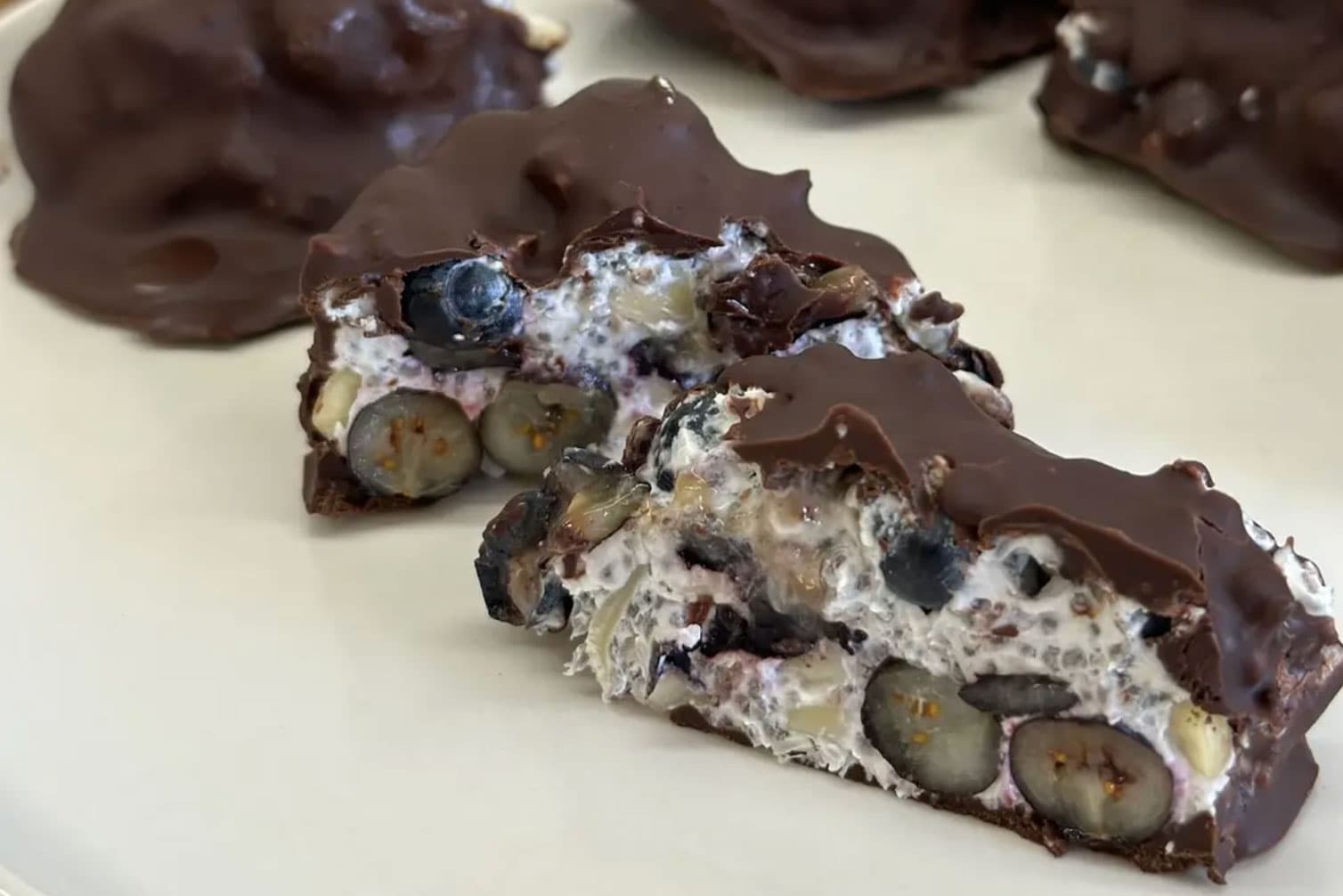 Frozen Blueberry Yogurt Bites
