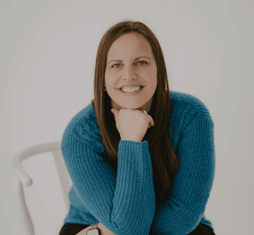 Dr. Andrea Violette