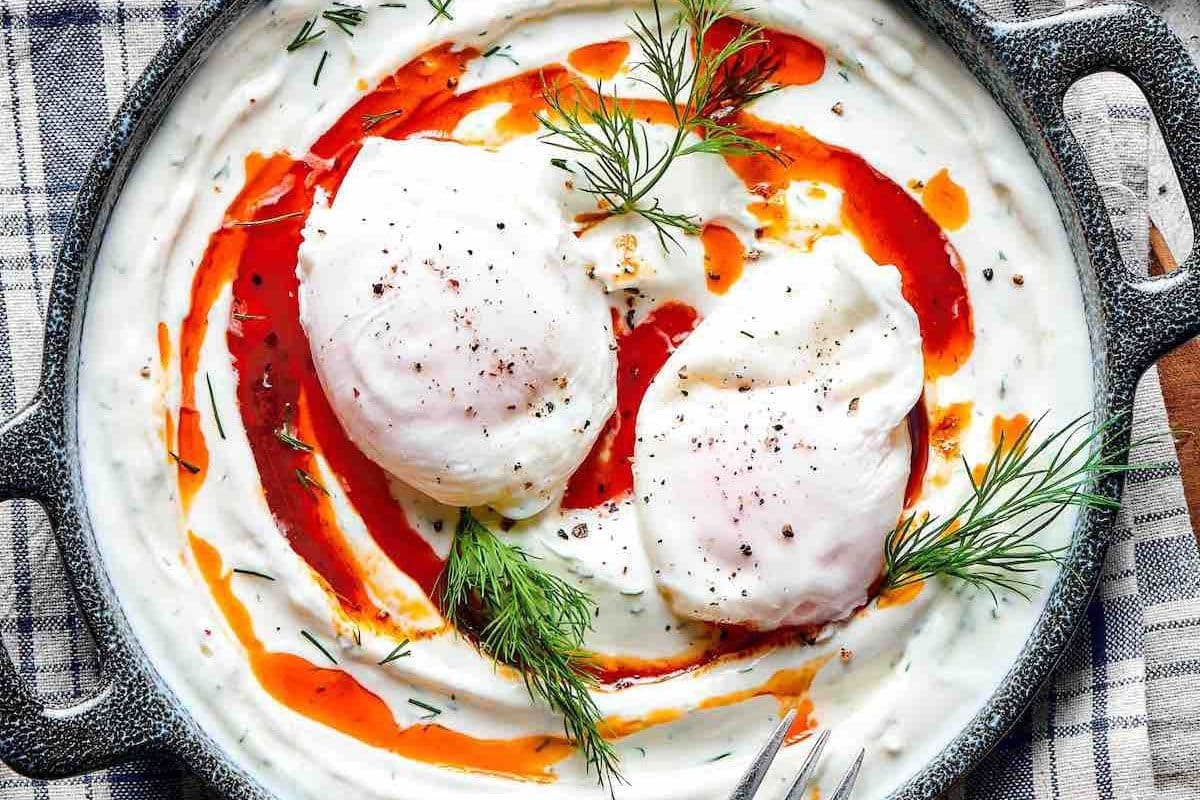 RELATED ARTICLE: 18 Low-carb recipes high in protein