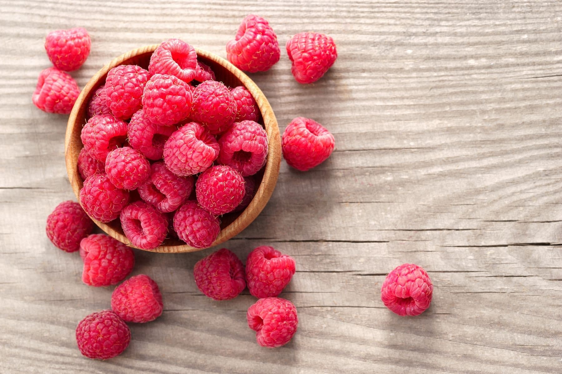 The best low-carb fruits for blood sugar (and which fruits to limit)