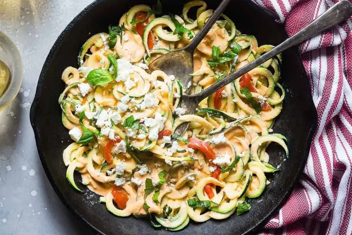 Satisfy a craving for Pad Thai, gnocchi, and more without spiking your blood glucose by trying these low-carb pasta recipes and tips.